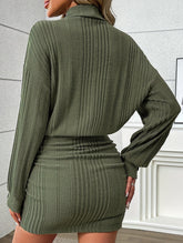 High-necked waist dress with hollow neck